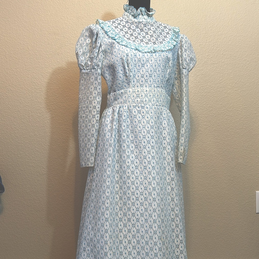 70’s White Blue Eyelet Lace Prarie Dress